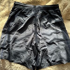 Men's Lululemon blue marl pace breaker shorts